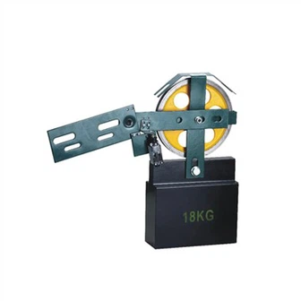 Устройство натяжения лифта